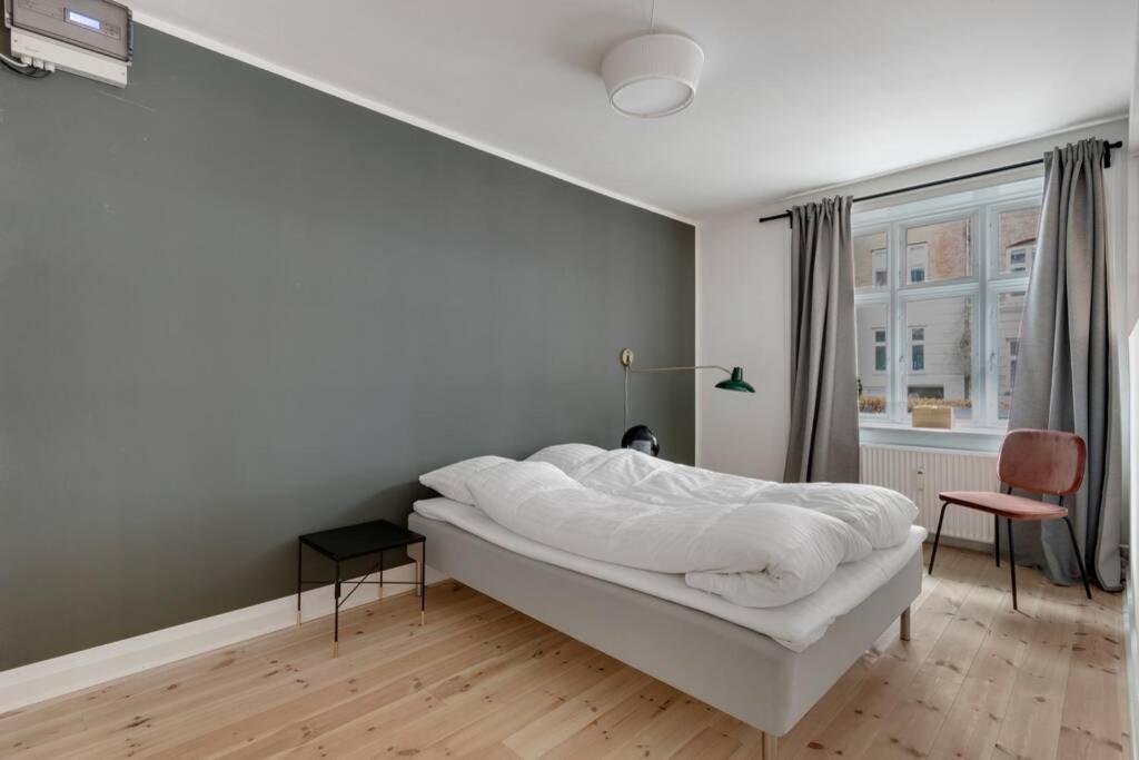 Stylish Two Floor Apartment In Vibrant Norrebro Copenhagen Exterior photo